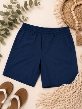 NWT Hollywood Ultimate Men’s Navy Performance Shorts Built-In Boxer Brief M